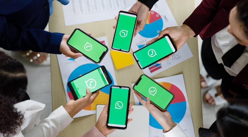 how to clone whatsapp